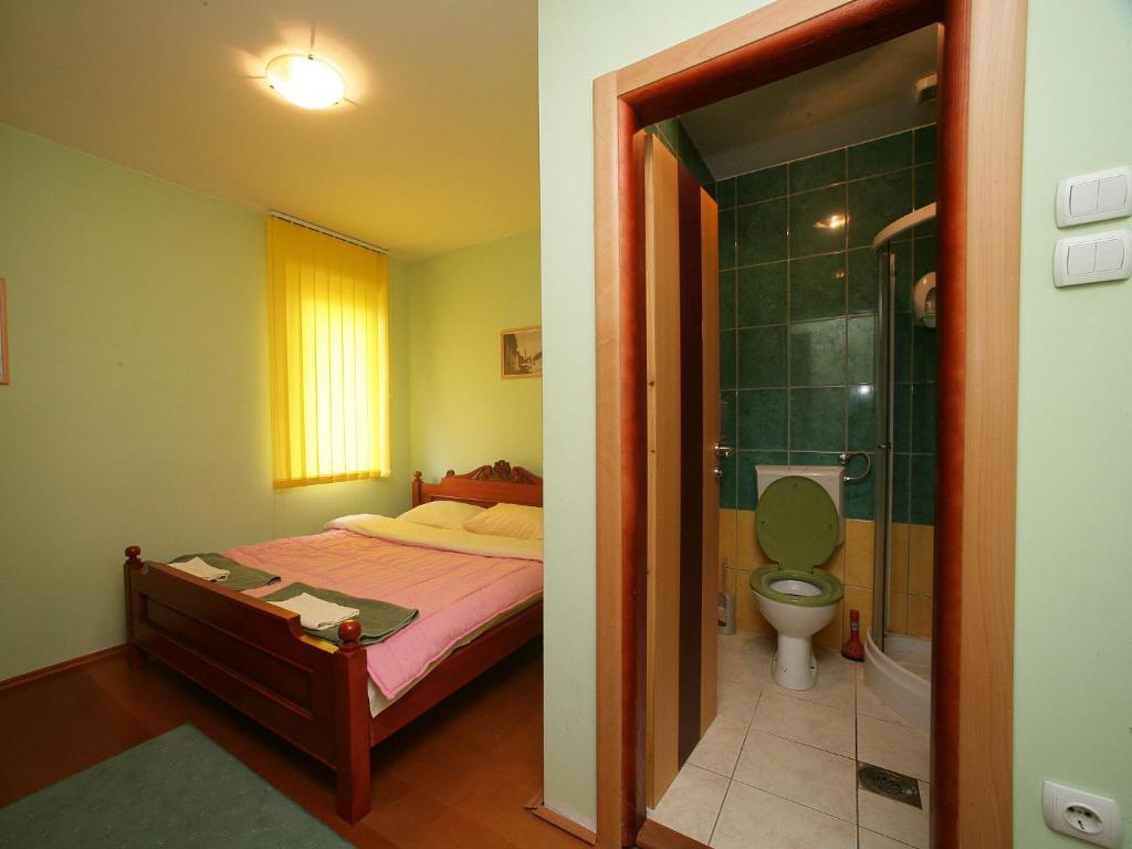 Villa Belilo 69 Sremski Karlovci Kamer foto